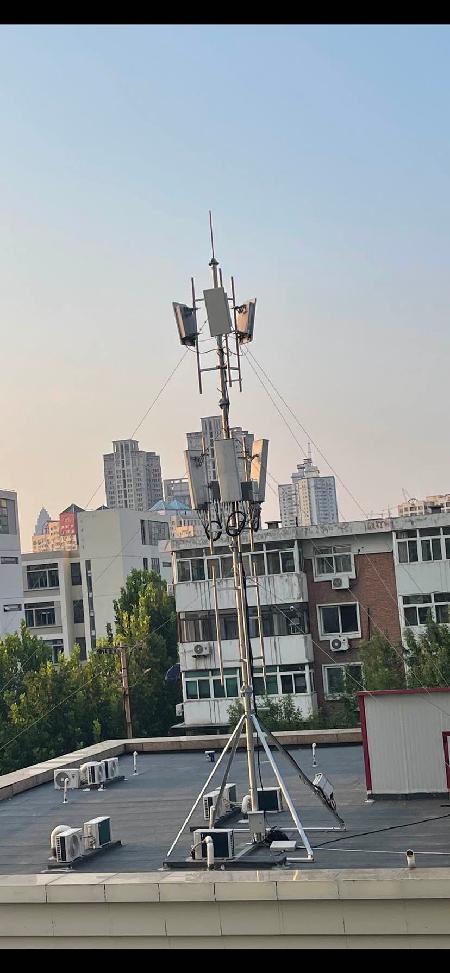中国移动违规建信号塔 